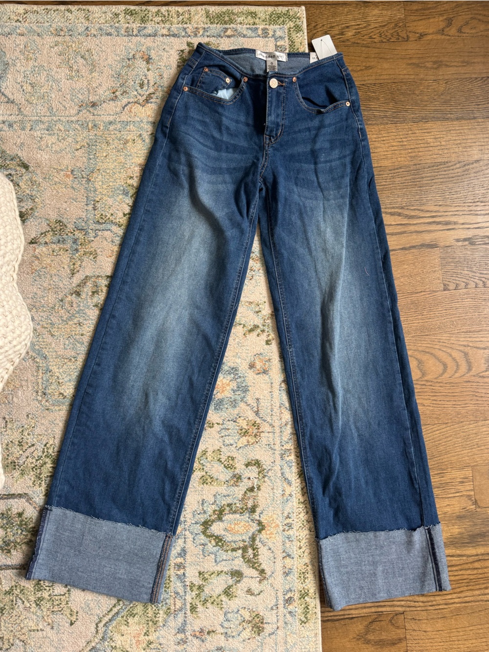 Dark Blue Women's cuffed wide-Leg Jeans